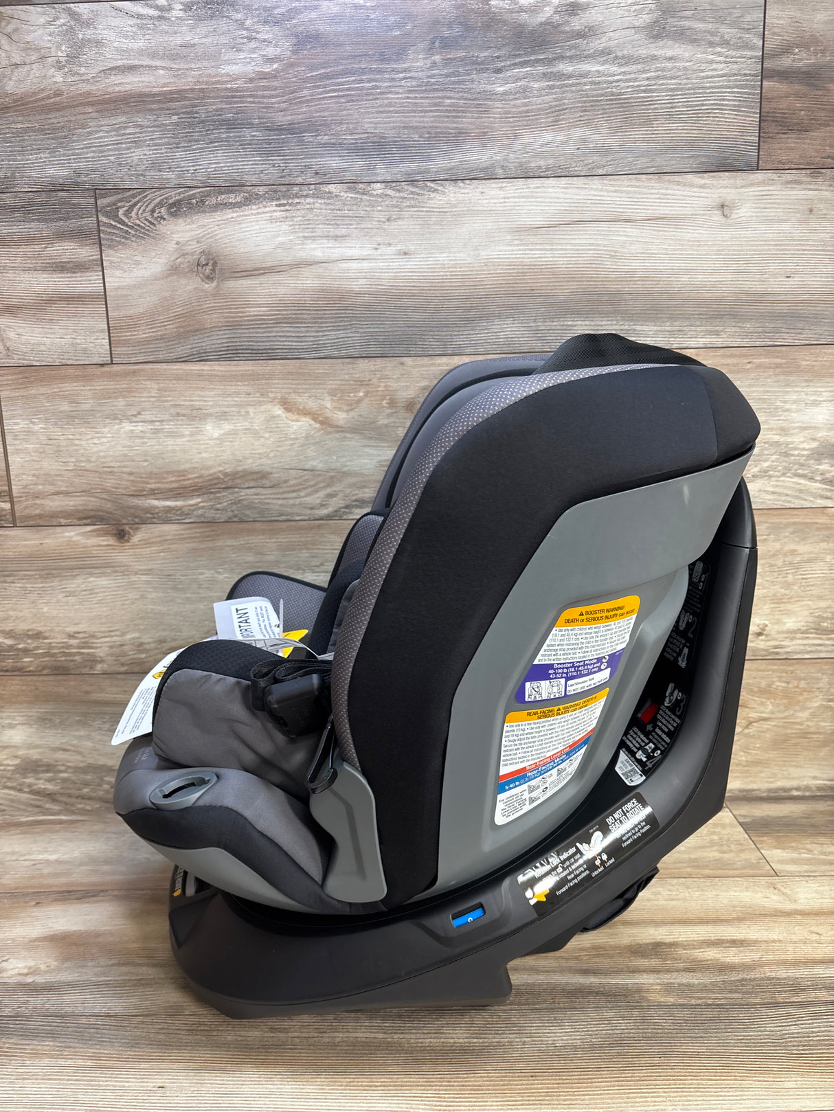NEW Safety 1st Turn and Go 360 DLX Rotating All-in-One Convertible Car Seat in High Street 4-100lbs
