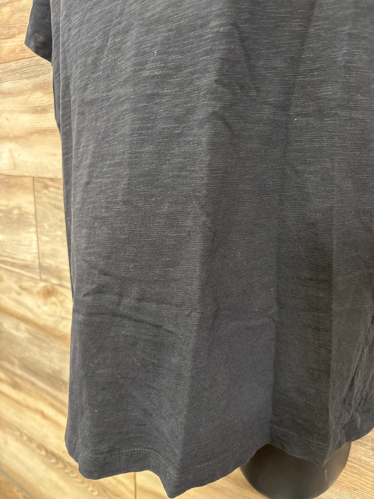 Gap Maternity Short Sleeve V-Neck Shirt Black sz Small
