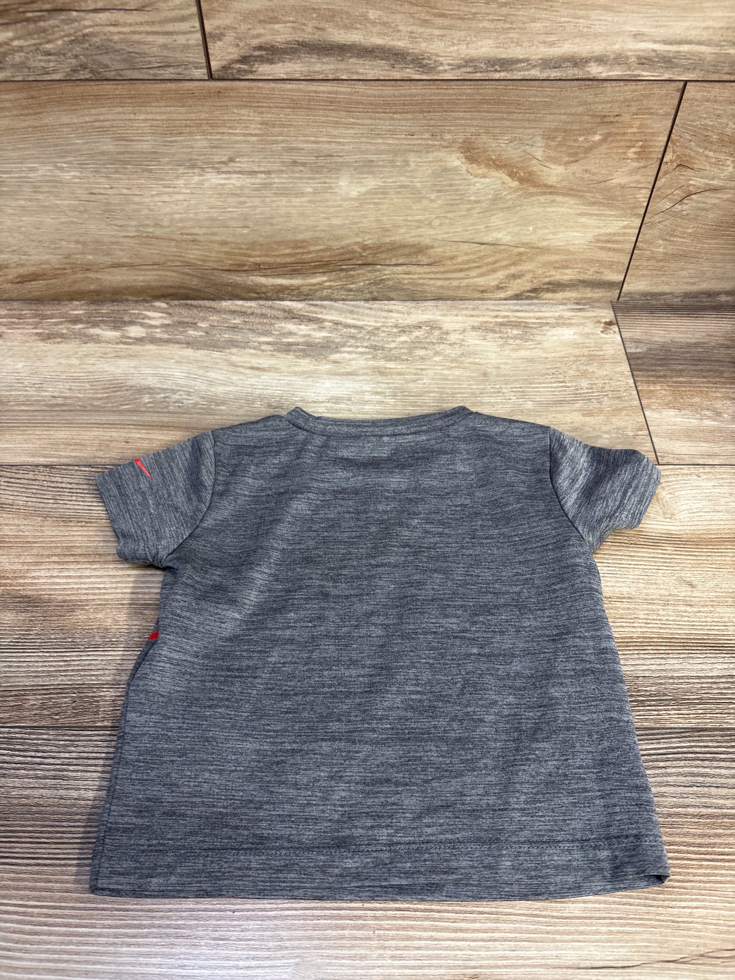 Nike Dri-Fit Shirt Grey sz 18m