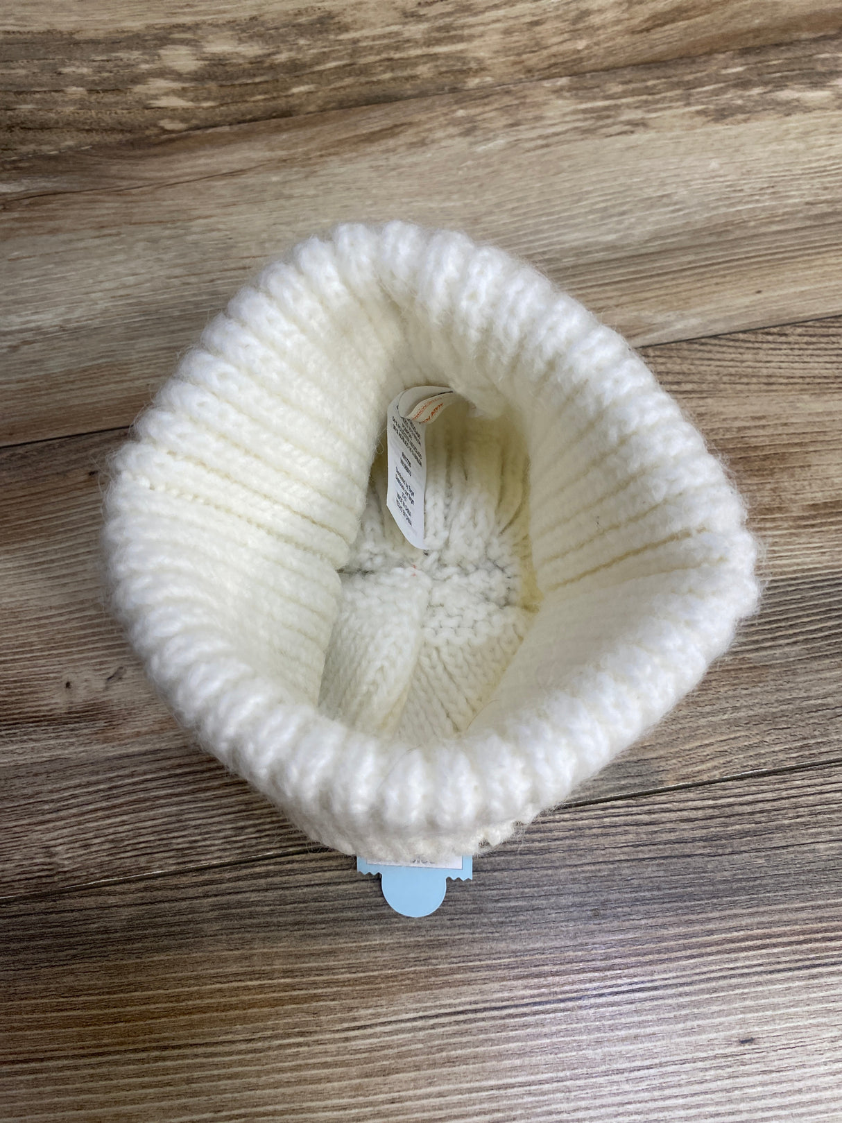 NEW Cat & Jack Knit Beanie w/ Pom Pom White sz 2T-5T