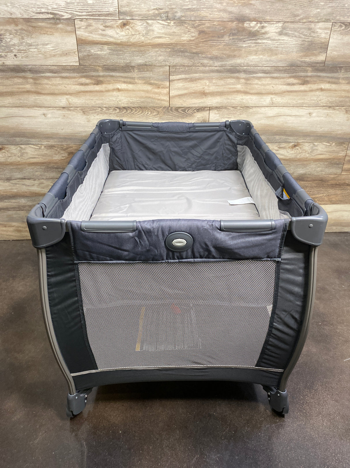 NEW Graco Pack n Play Dome LX Playard in Redmond