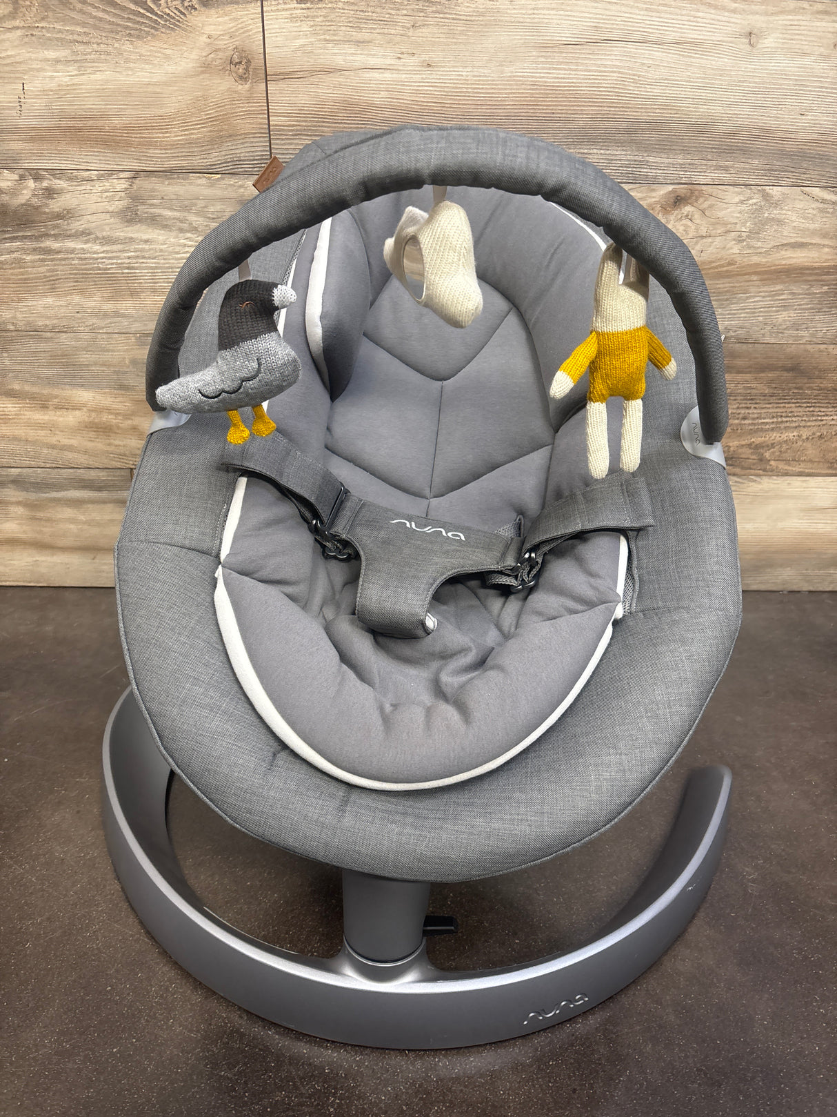 Nuna Leaf Grow Baby Swing with Toy Bar in Granite