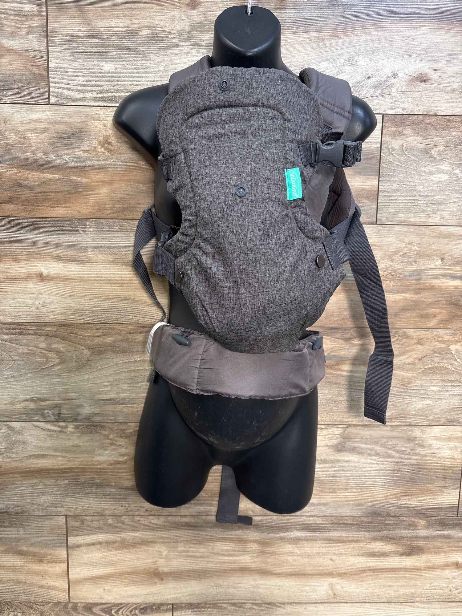Infantino Flip 4-in-1 Convertible Baby Carrier Grey 8-32lbs