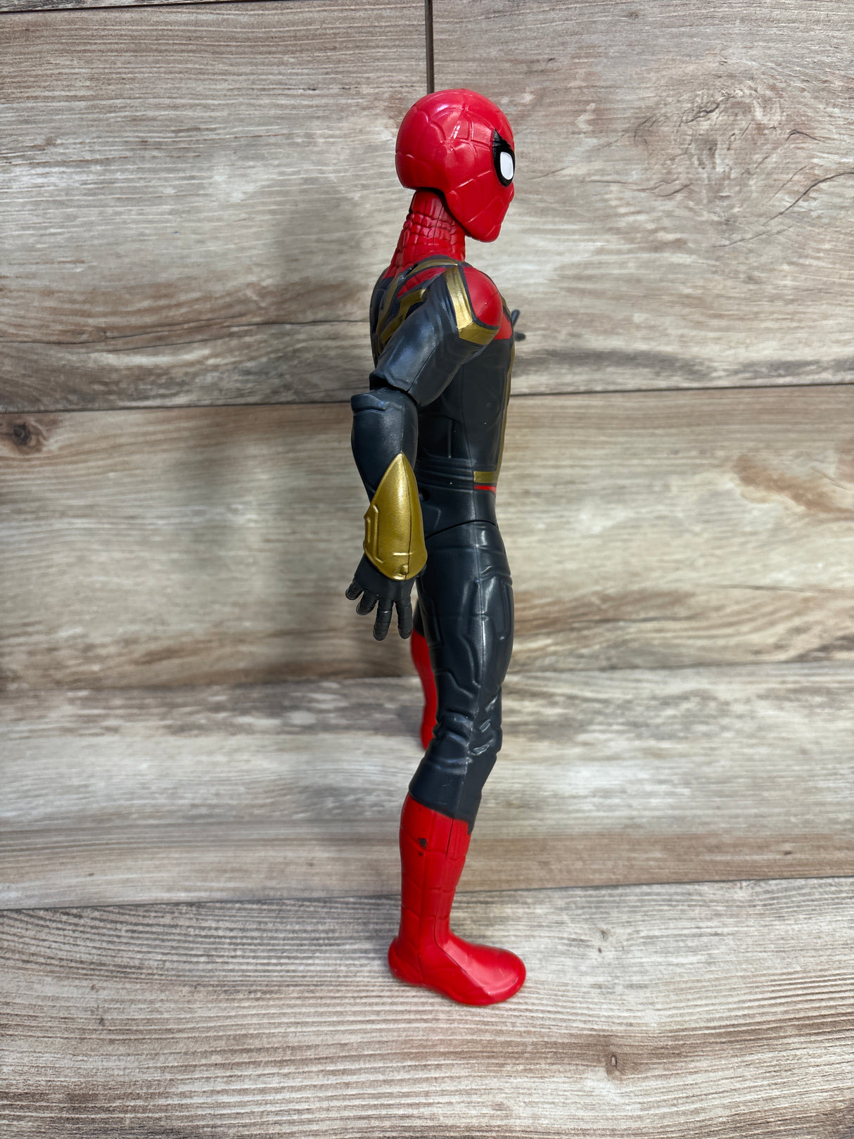 Spider-Man Marvel 13" Thwip Blast Action Figure