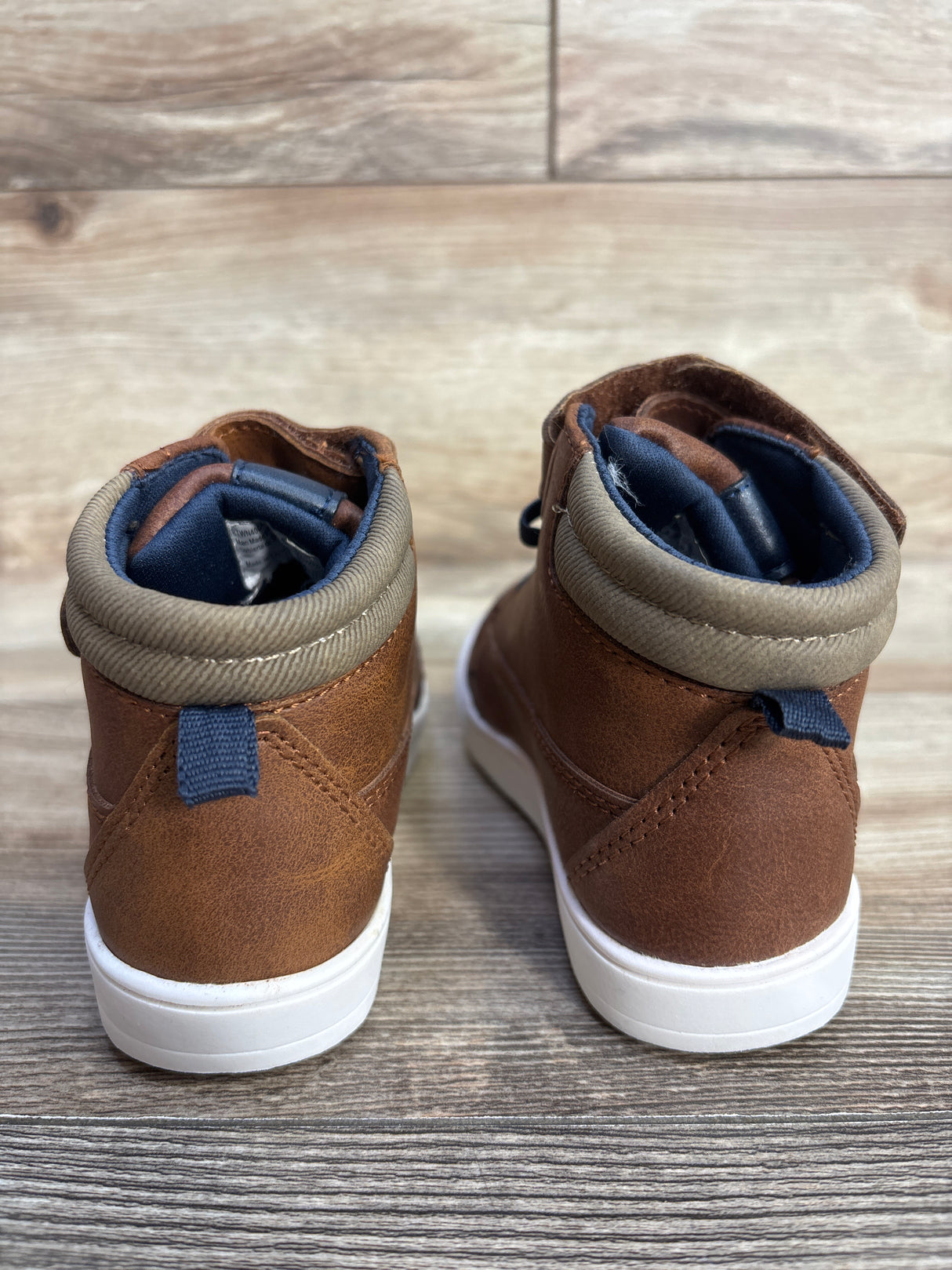 NWOT Wonder Nation Casual High-Top Sneakers, Brown sz 10c
