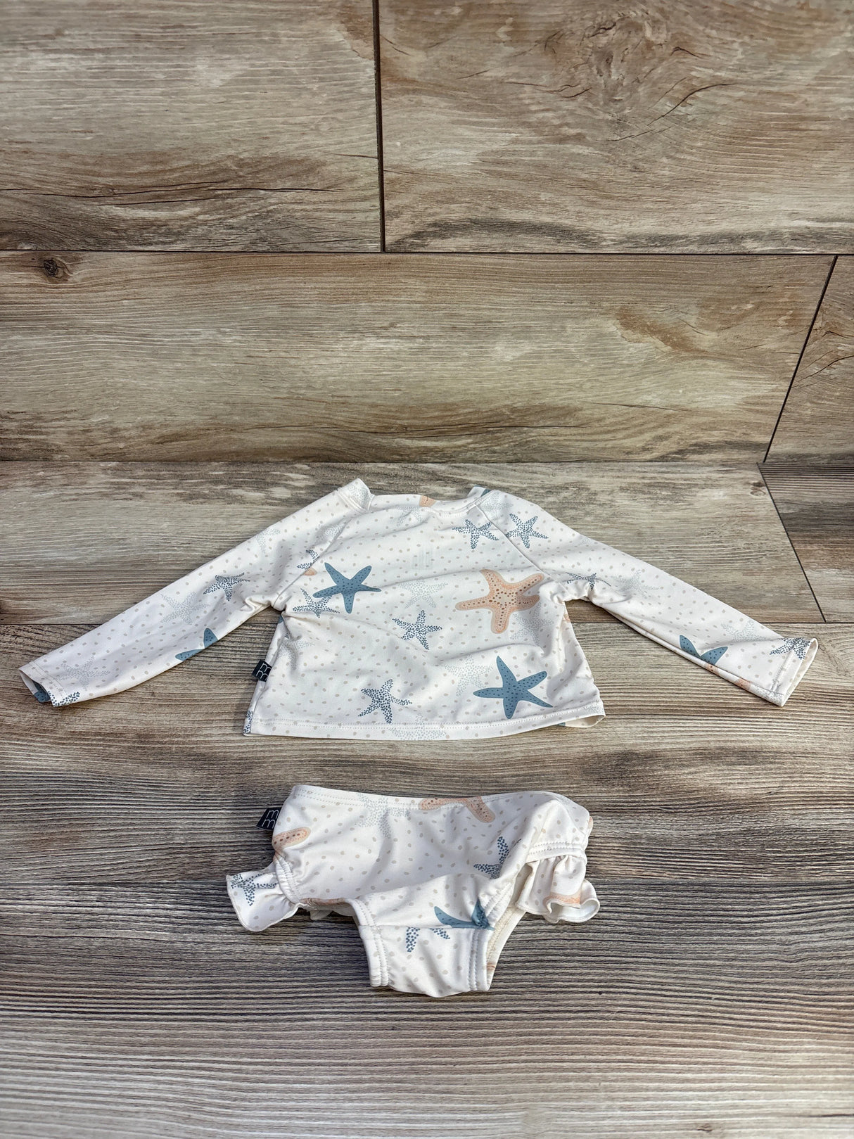 Modern Moments 2pc Starfish Rashguard Swimsuit Set Ivory sz 3-6m - Me n Mommy To Be