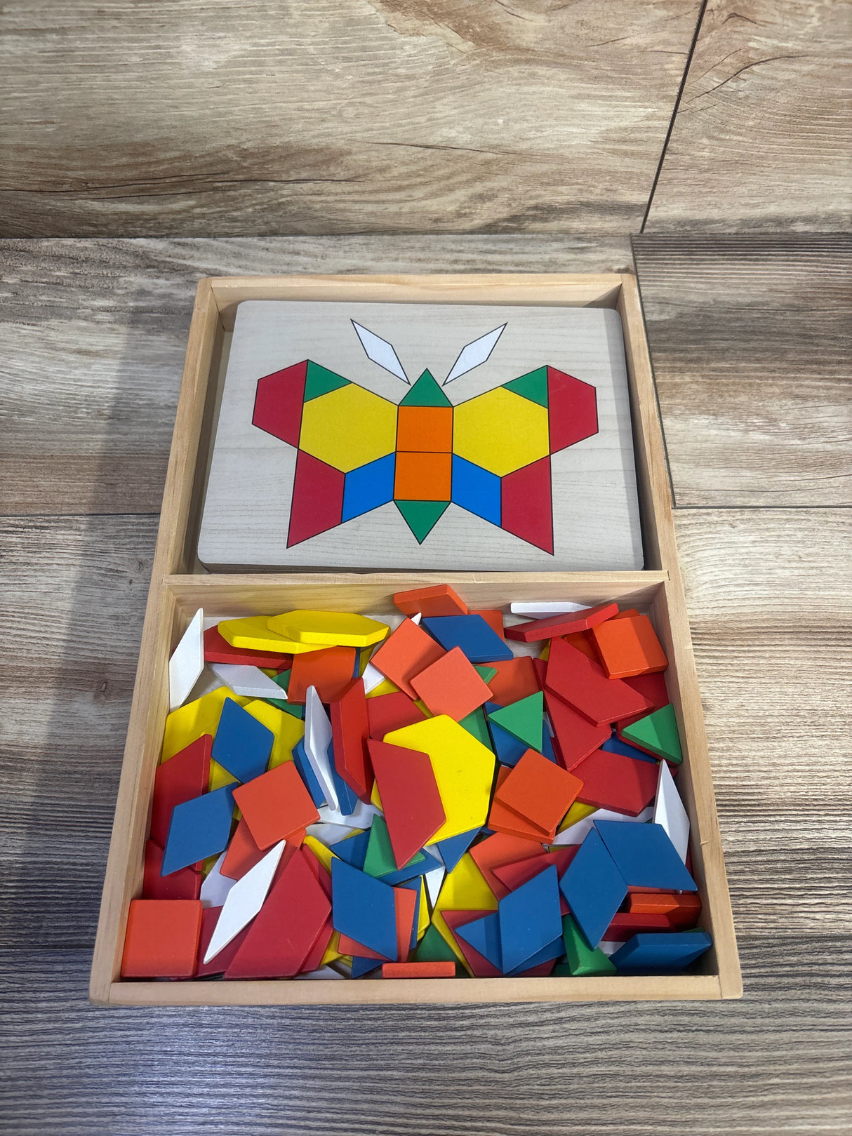 Melissa & Doug Pattern Blocks & Boards