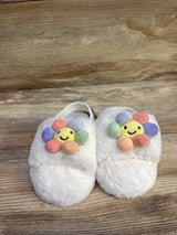 NEW Cat & Jack Avi 3D Flower Slippers White sz 5/6c