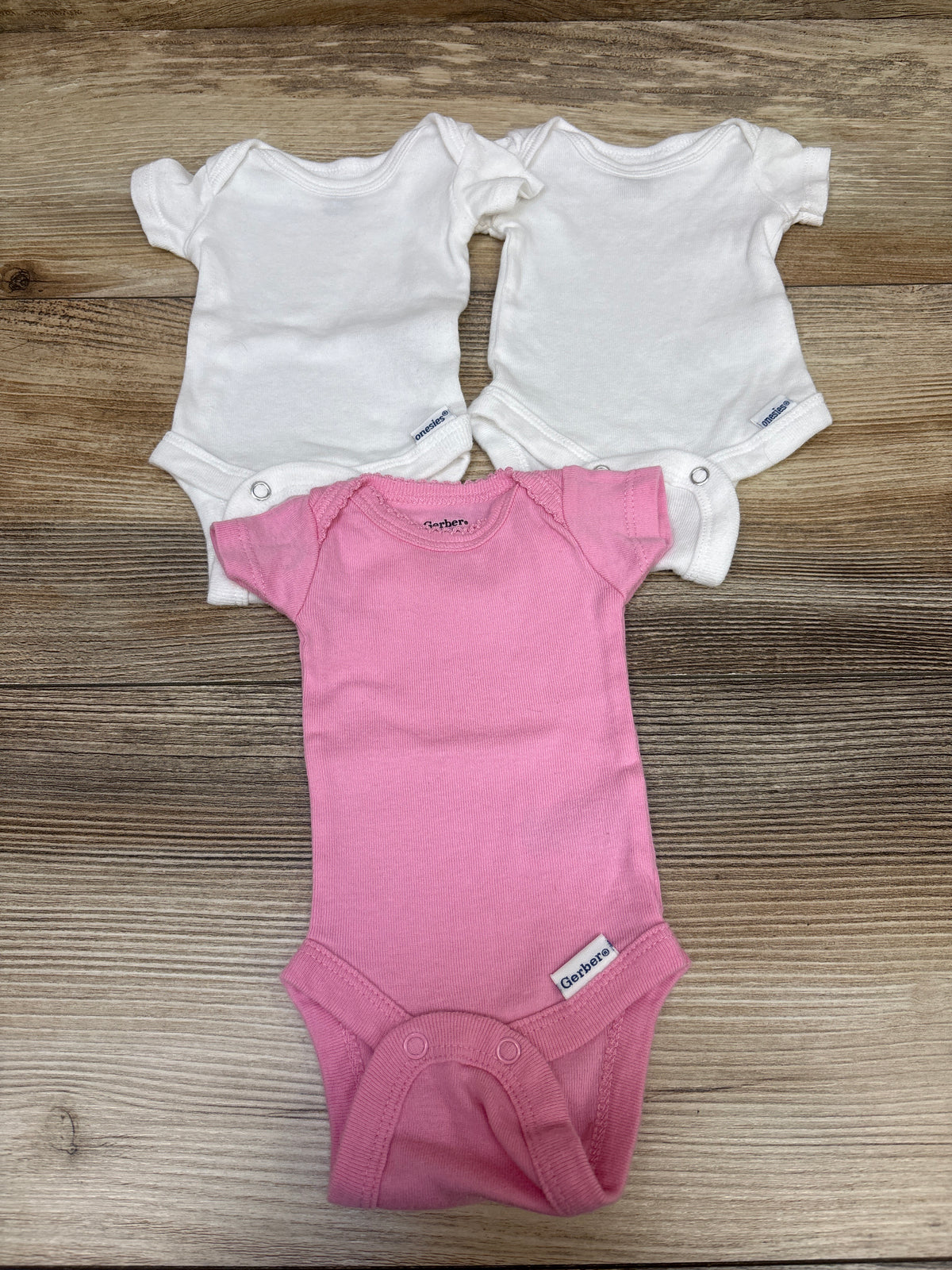 Gerber 3pk Bodysuits White sz Preemie