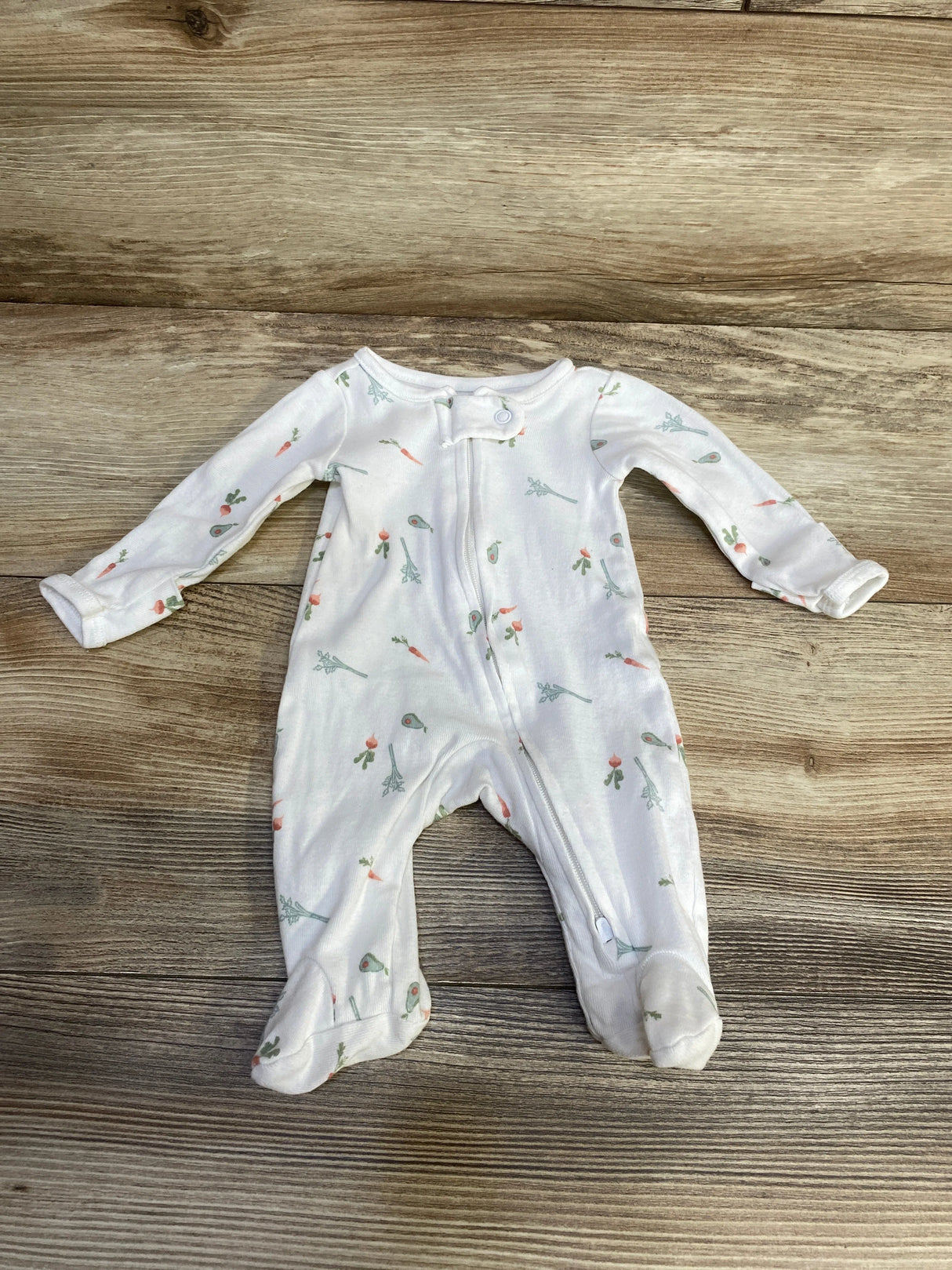 Child Of Mine Vegetable Print Sleeper White sz Preemie