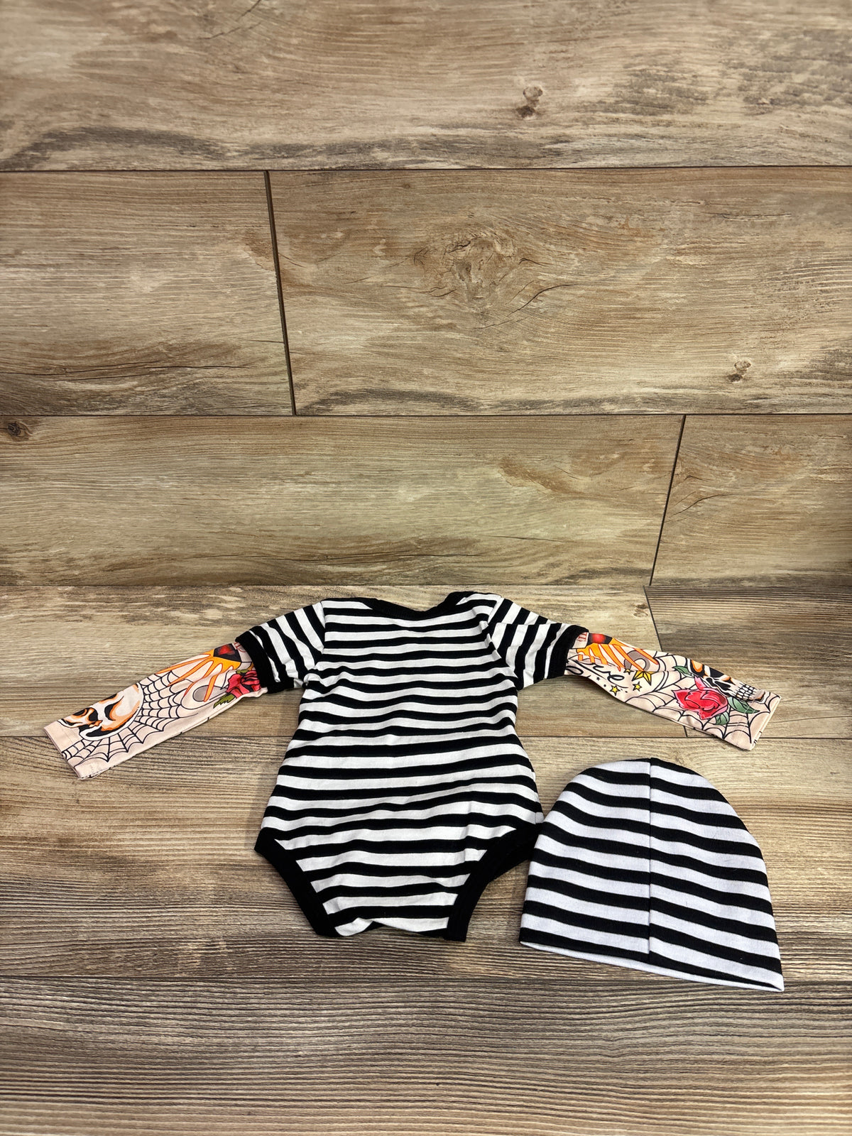 Just Did 9 Months On The Inside 2pc Tattoo Sleeve Bodysuit & Hat Black sz 0-3m