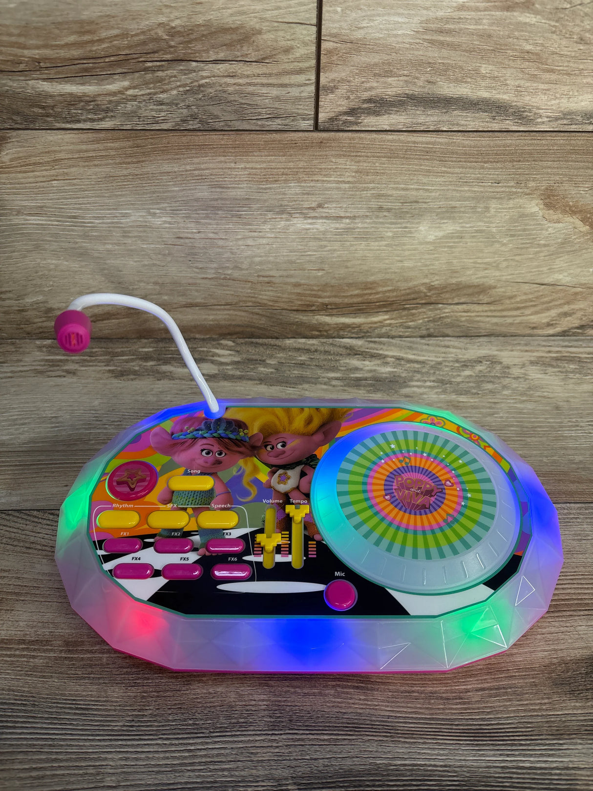 eKids Trolls Band Together DJ Party Mixer Turntable