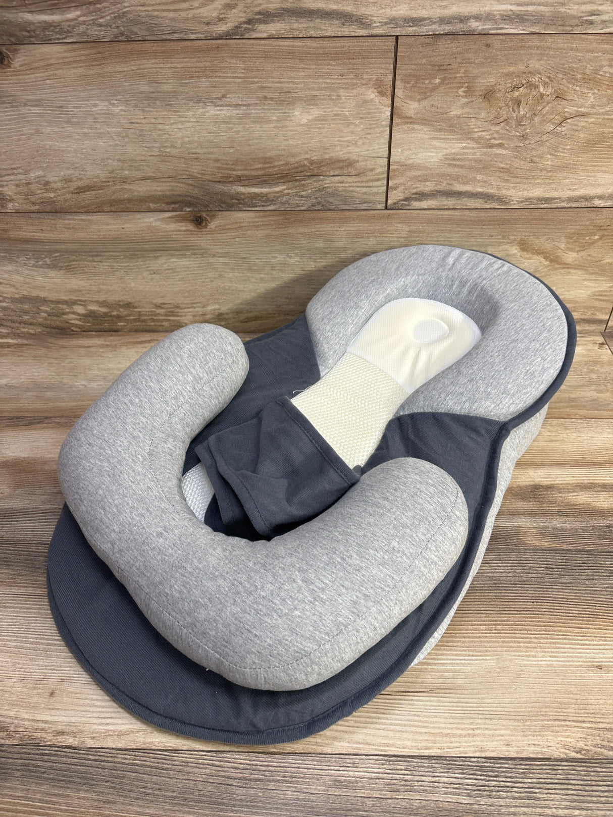 Rest Nest Baby Incline Bed with Strap