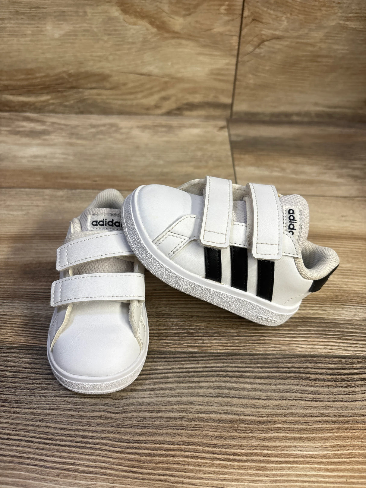 Adidas Grand Court 3.0 Sneakers White sz 5c