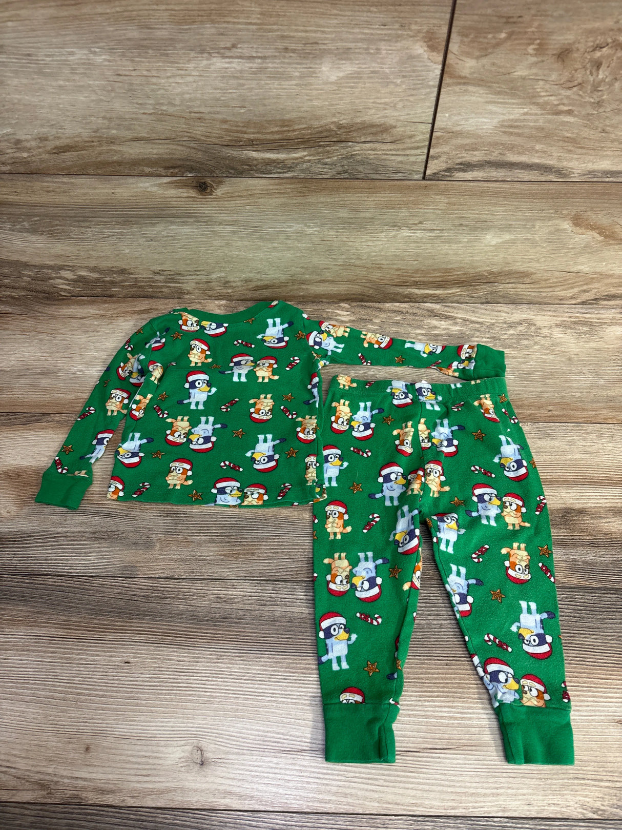 Bluey 2pc Christmas Pajama Set Green sz 2T