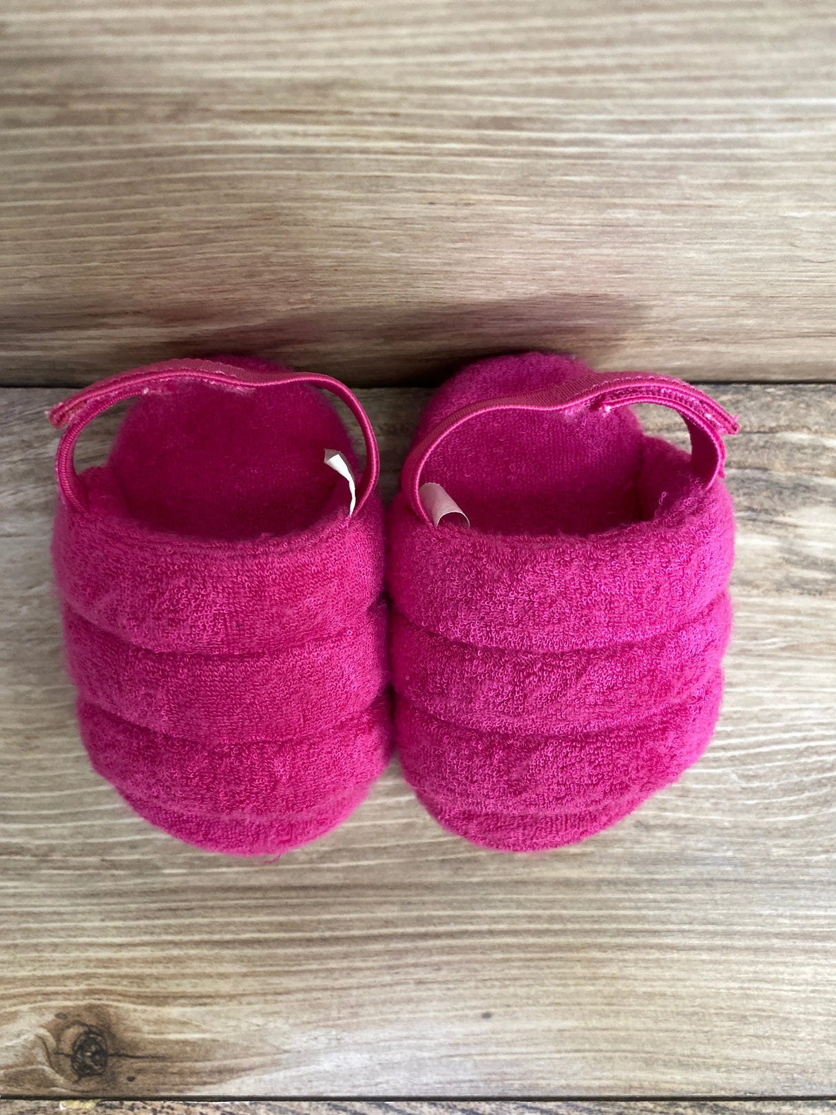 Baby Gap Hot Pink Plush Sandals sz 3-6m