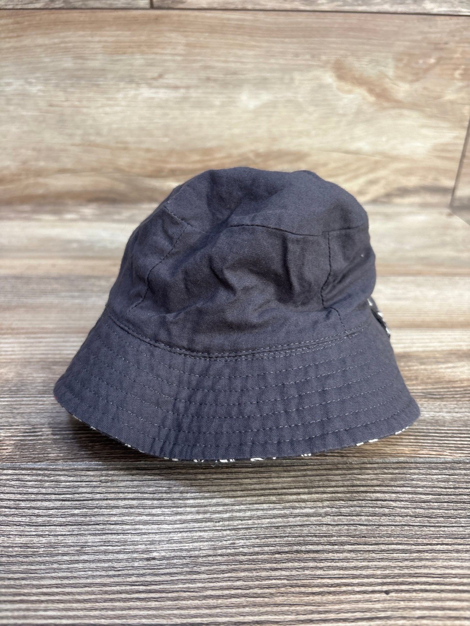 Carter's Reversible Bucket Hat Grey sz 3-9m