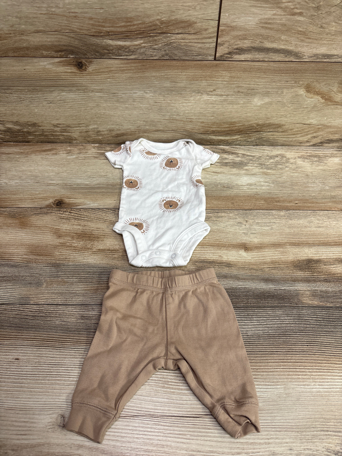 Just One You 2pc Bodysuit & Pants Set White sz Newborn