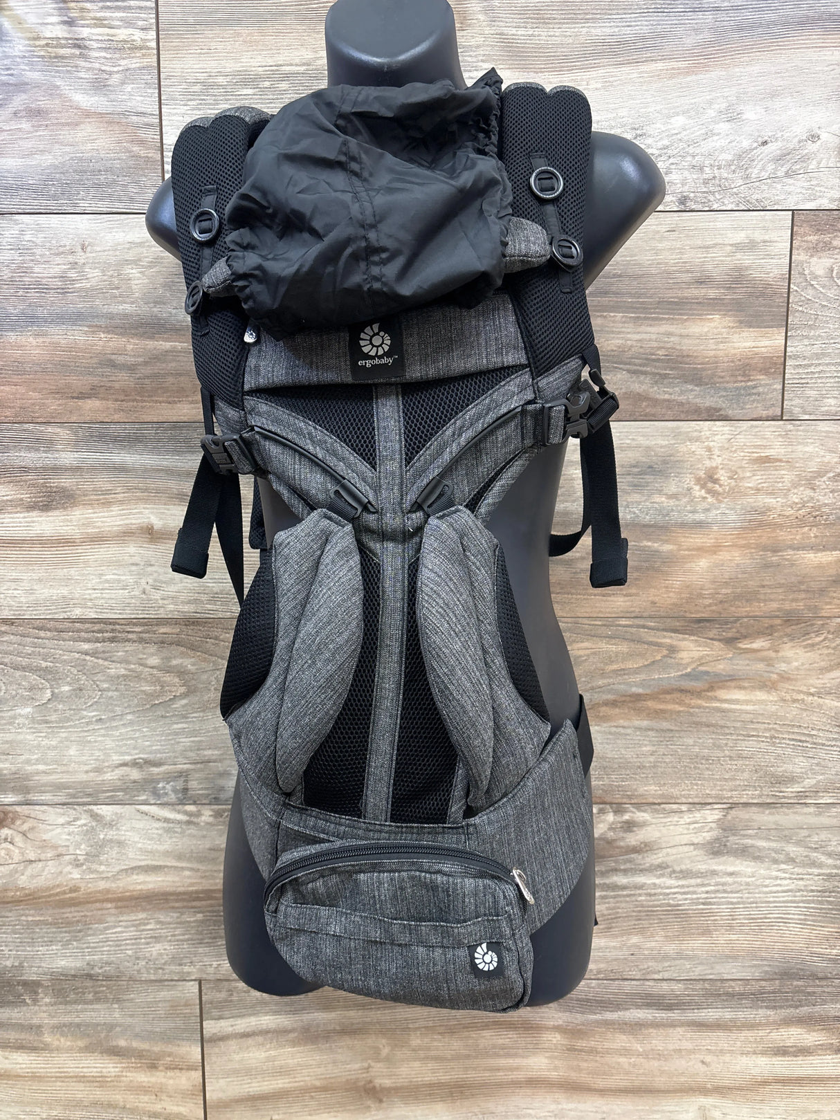 Ergobaby Omni 360 Cool Air Mesh in Black Tweed