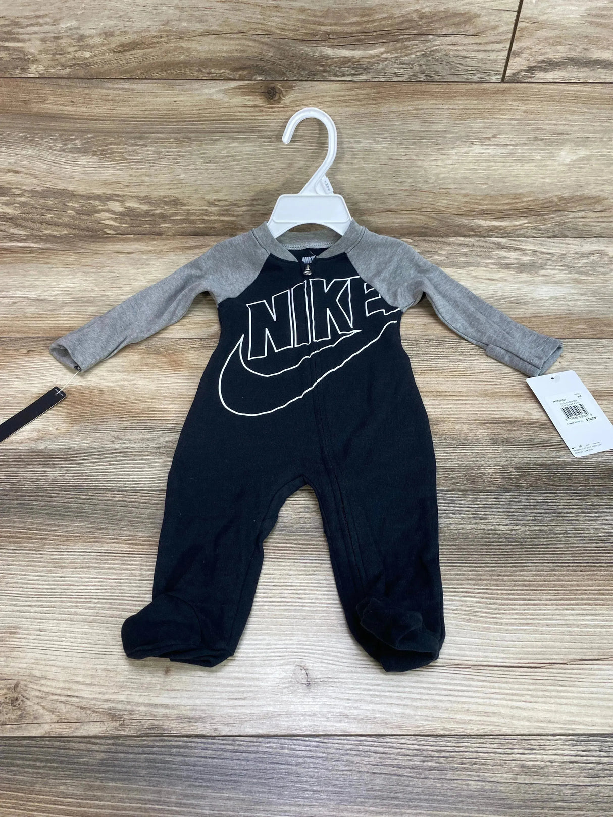 NEW Nike Logo Sleeper Grey/Black sz 3m