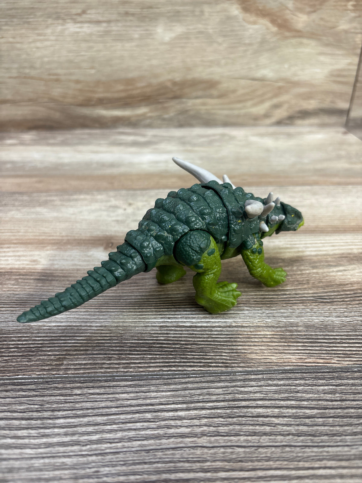 Mattel Jurassic World Fierce Force Dinosaur Action Figure, Sauropelta