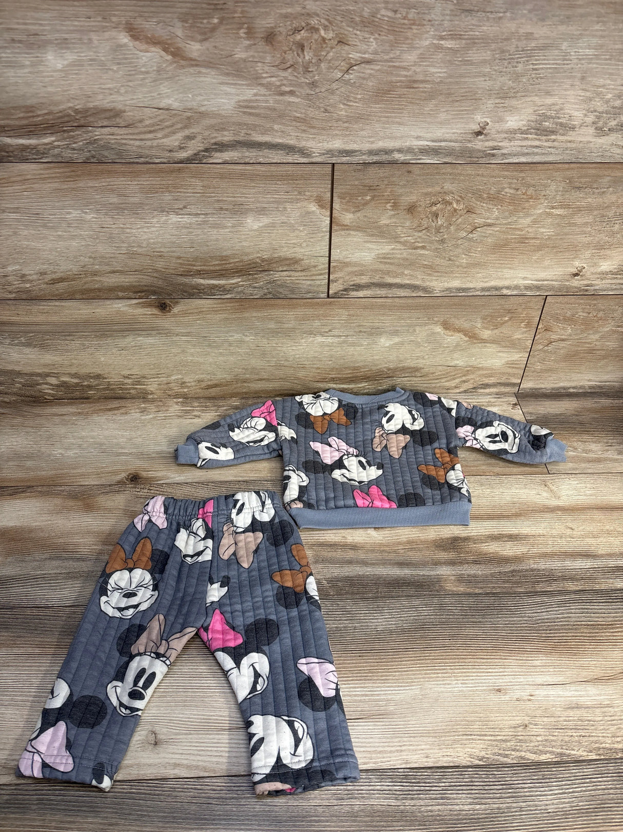 Disney Baby 2pc Quilted Minnie Mouse Sweatshirt & Jogger Set Grey sz 6-9m