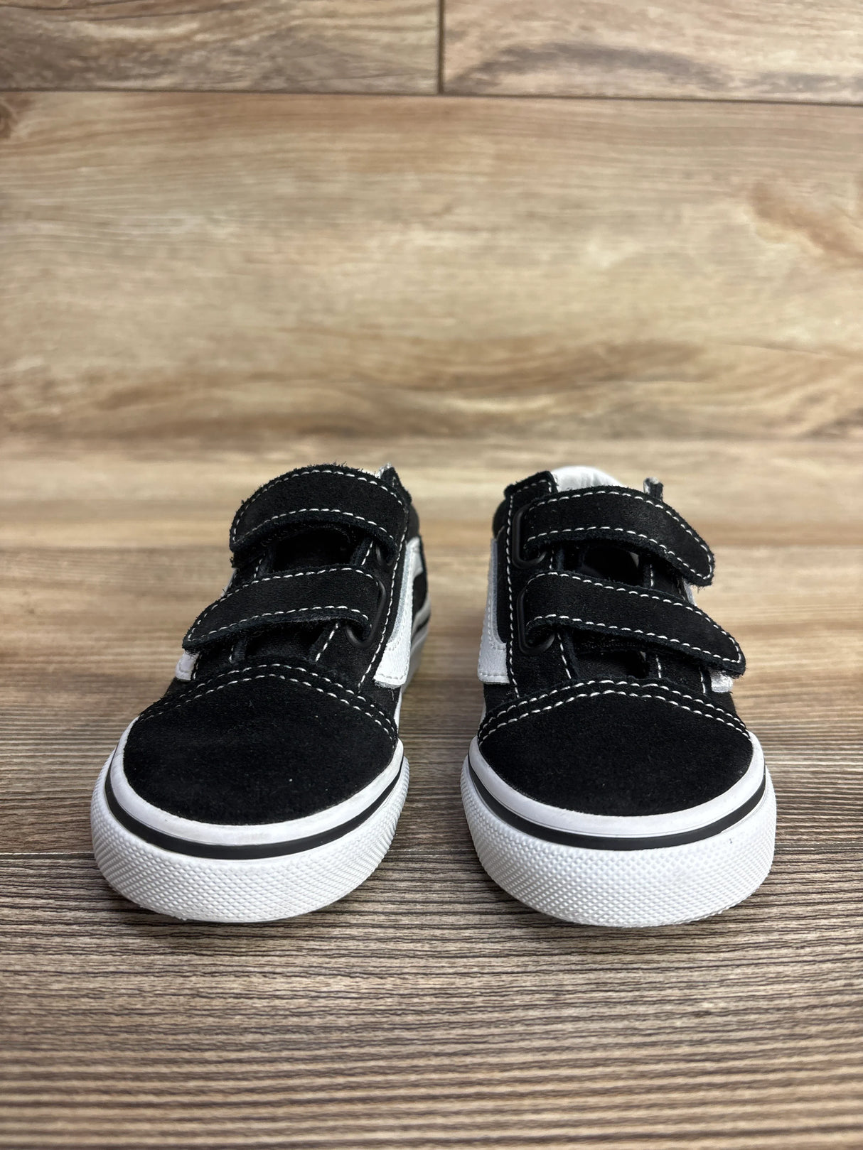 Vans Old Skool V Sneakers Black sz 5.5c