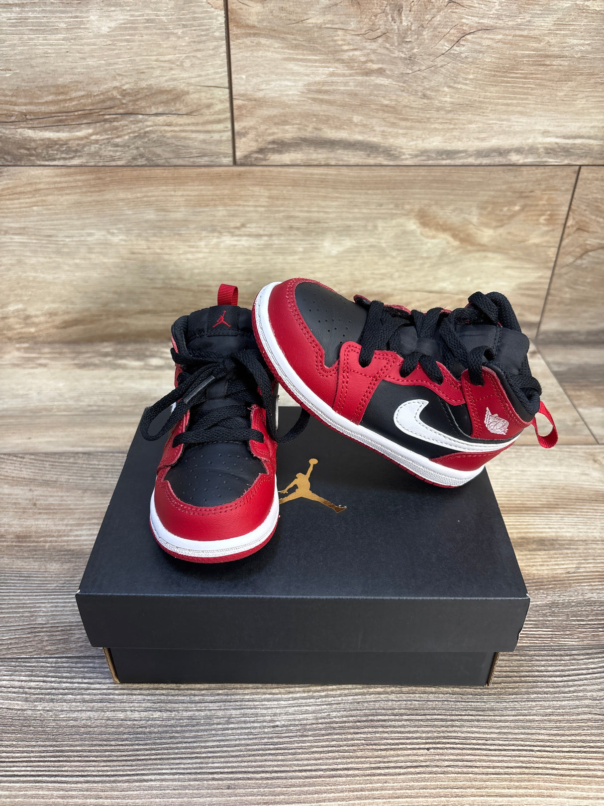 Air Jordan 1 Mid TD 'Gym Red Black White' Sneakers sz 7c