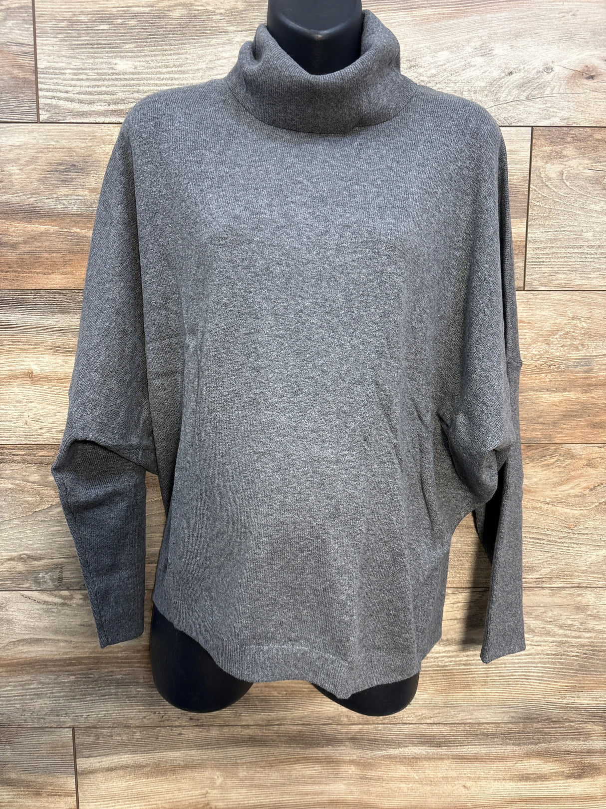 NWOT Gap Maternity CashSoft Turtleneck Sweater Grey sz Medium