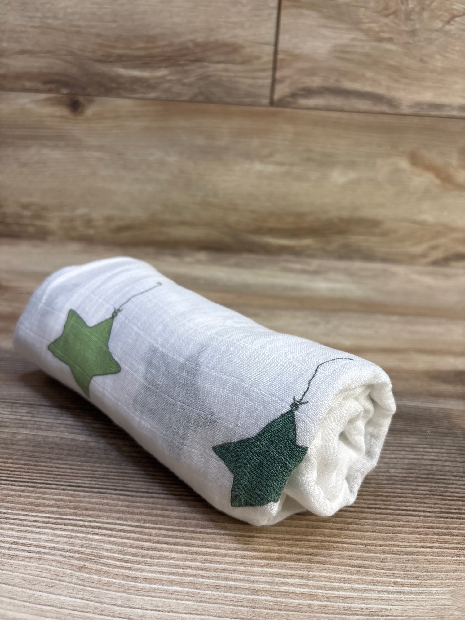 Upsimples Bamboo Swaddle Blanket White ~ 47x47''