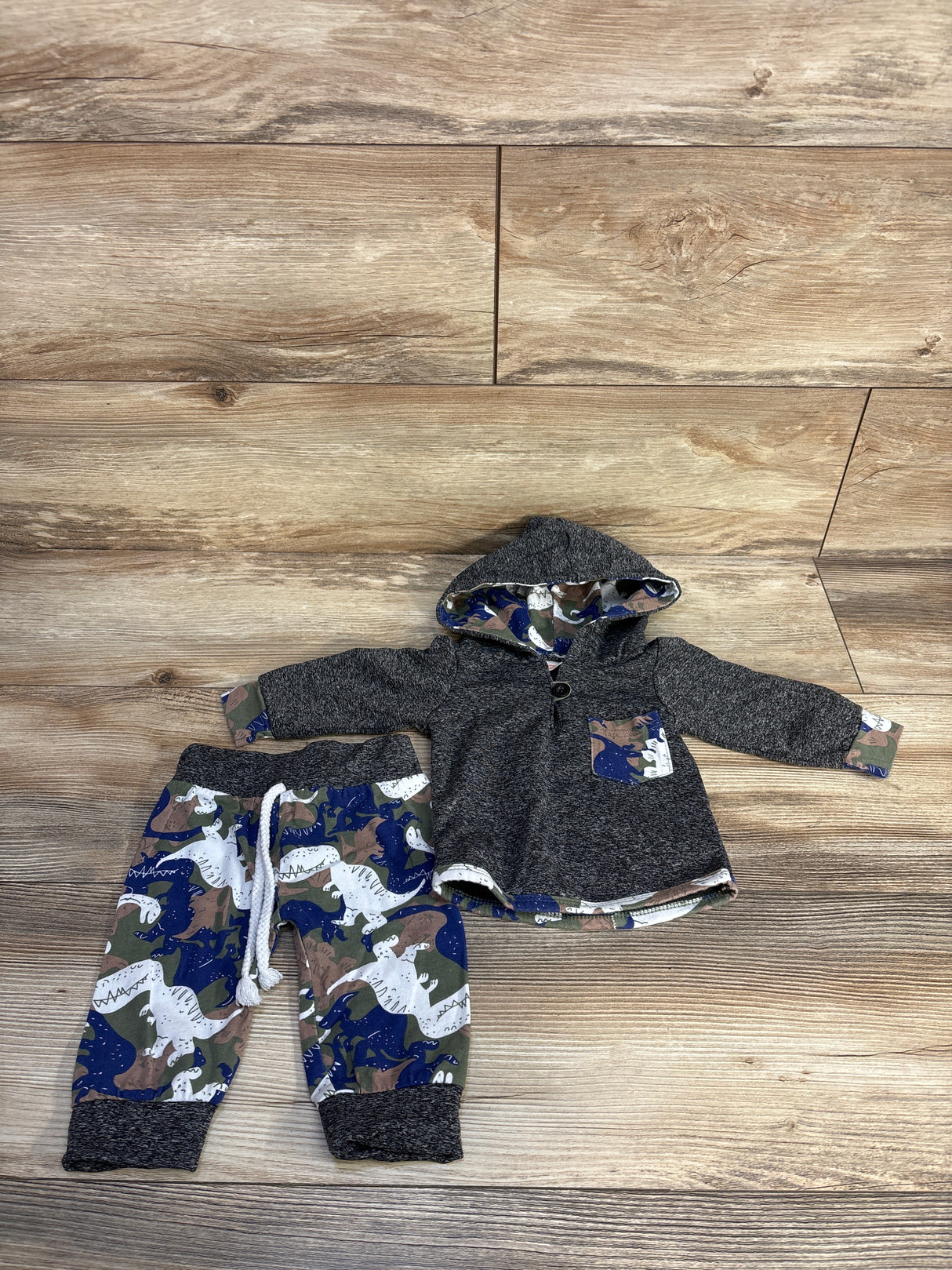 2pc Dinosaur Lined Hoodie & Jogger Set Grey sz 0-3m