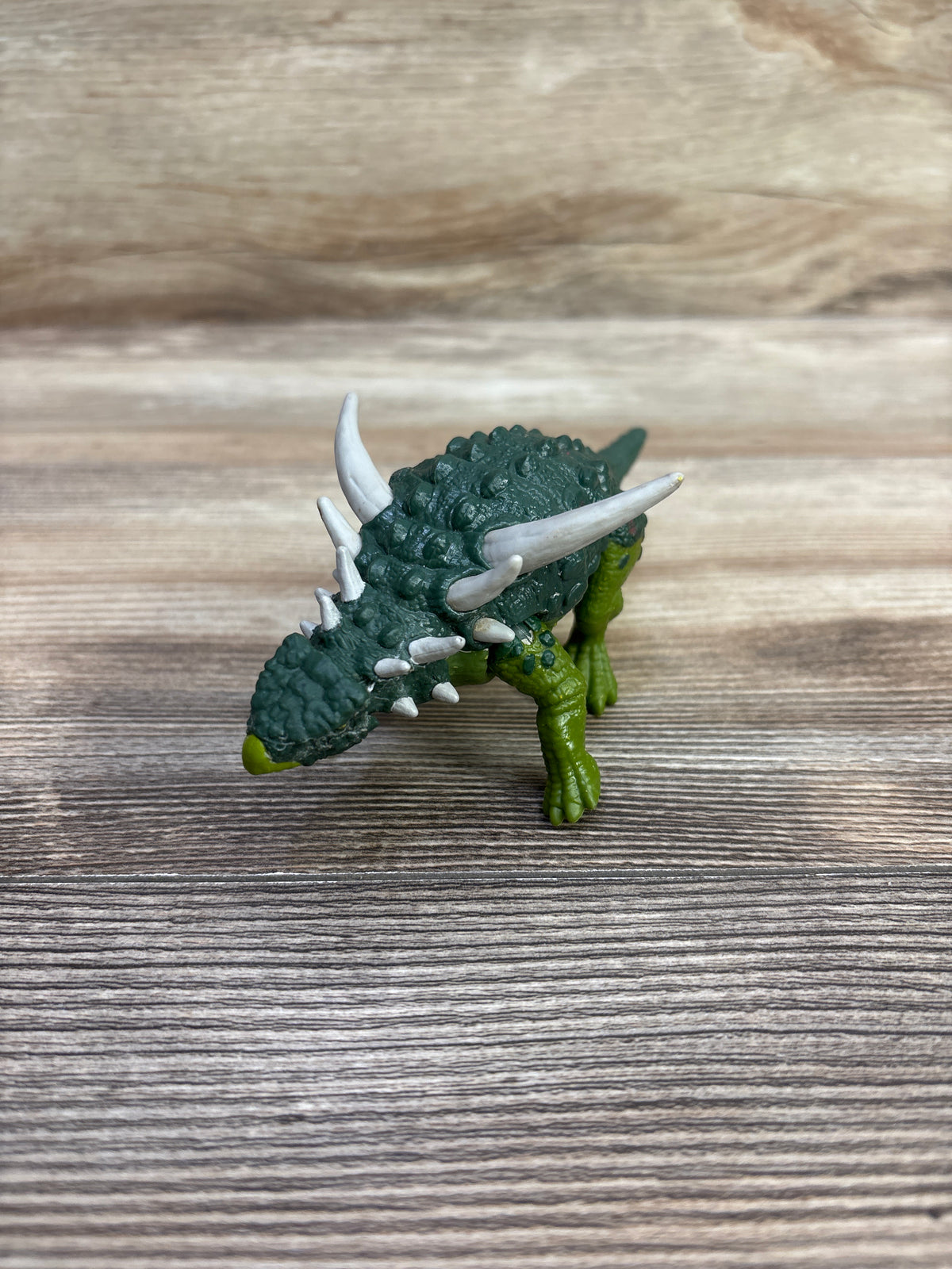 Mattel Jurassic World Fierce Force Dinosaur Action Figure, Sauropelta
