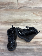 Old Navy Faux-Patent Leather Lace-Up Boots Black sz 6c