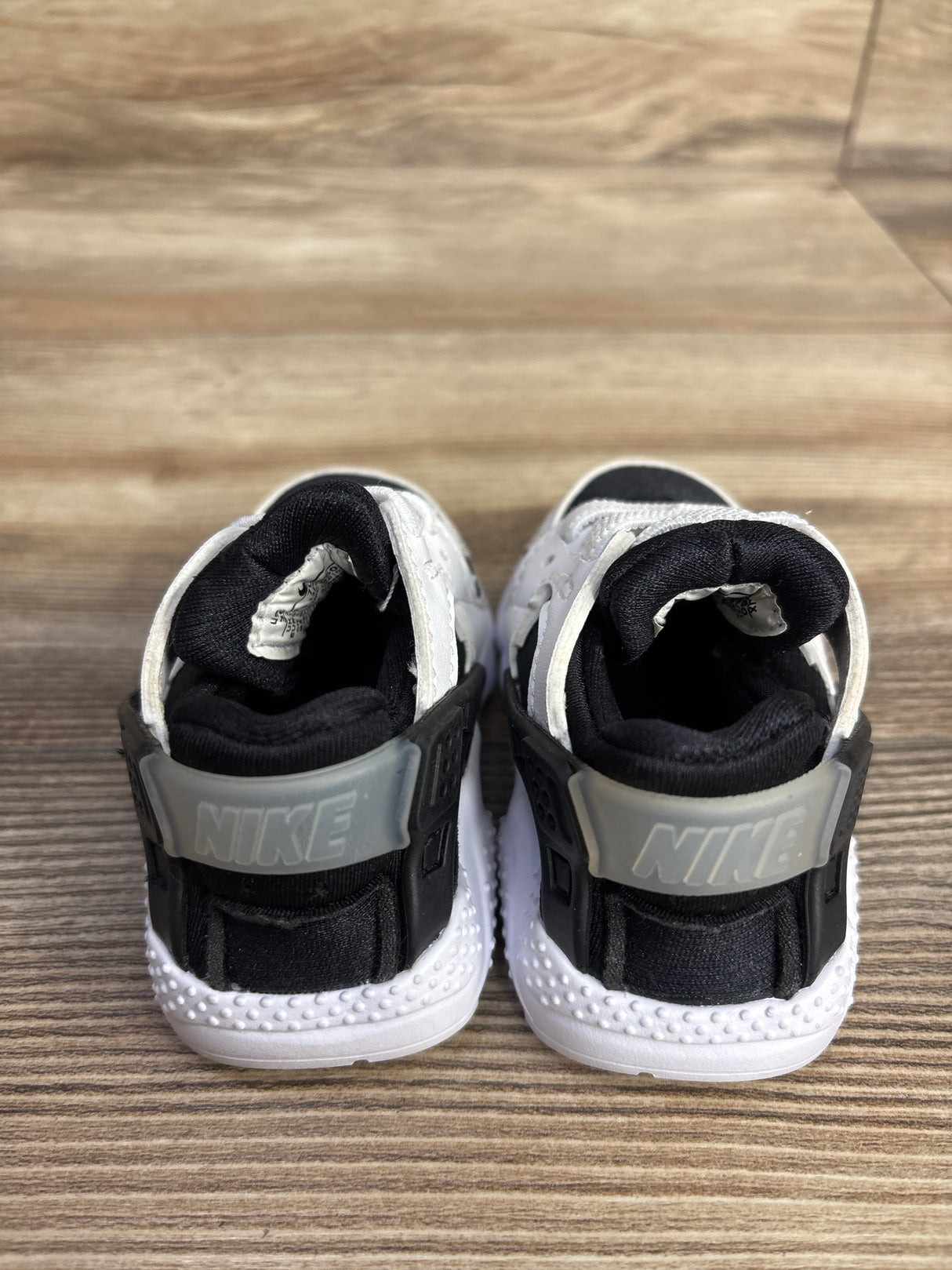 Nike Huarache Run TD 'Black White' Sneakers sz 3c