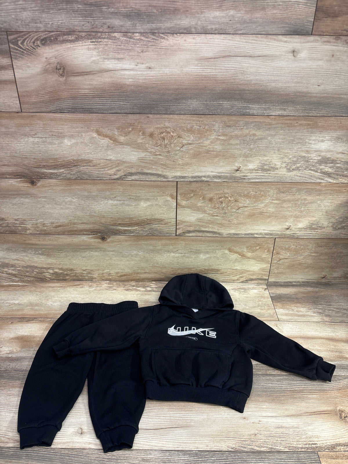 Nike 2pc Pullover Sweatshirt & Joggers Set Black sz 24m