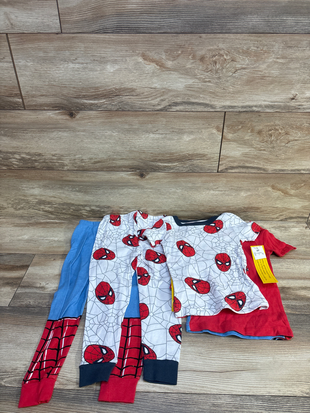NEW Marvel Spider-Man 4pc Pajama Set Red/White sz 4T