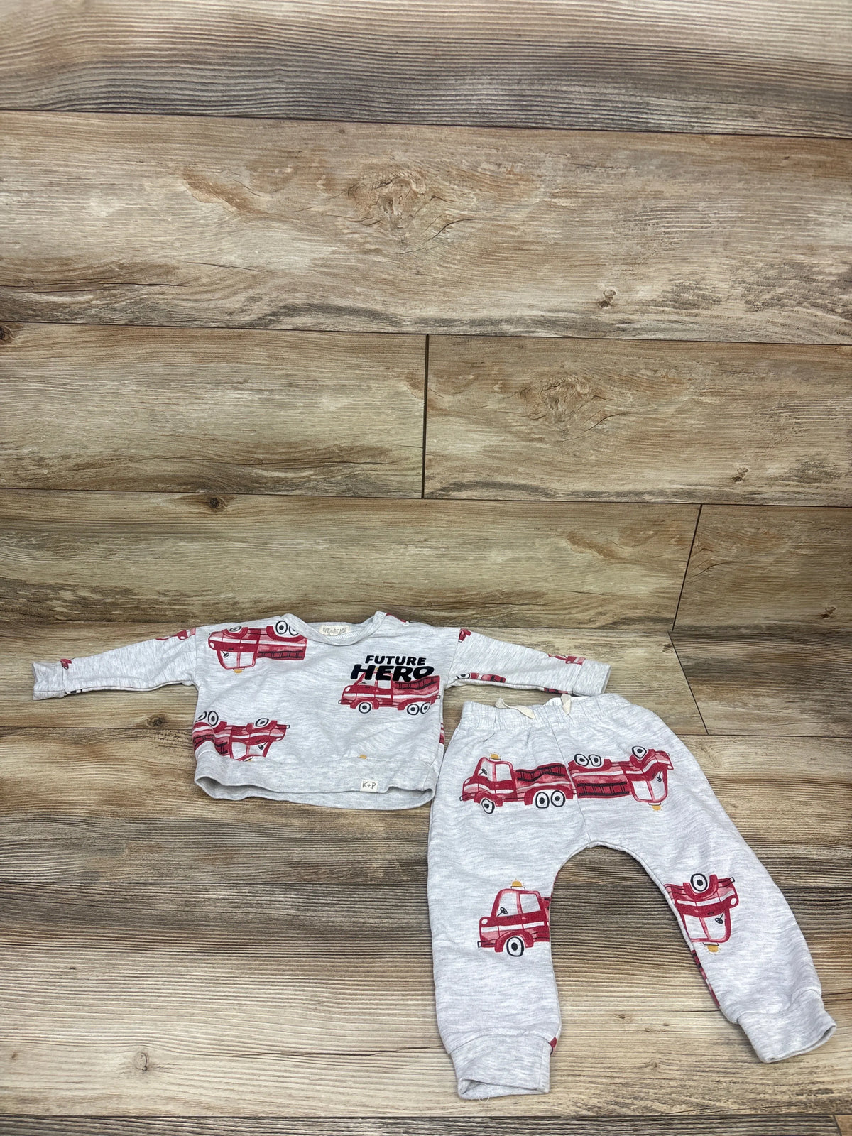 Kit + Pearl 2pc Firetruck Sweatshirt & Joggers Set Grey sz 12m