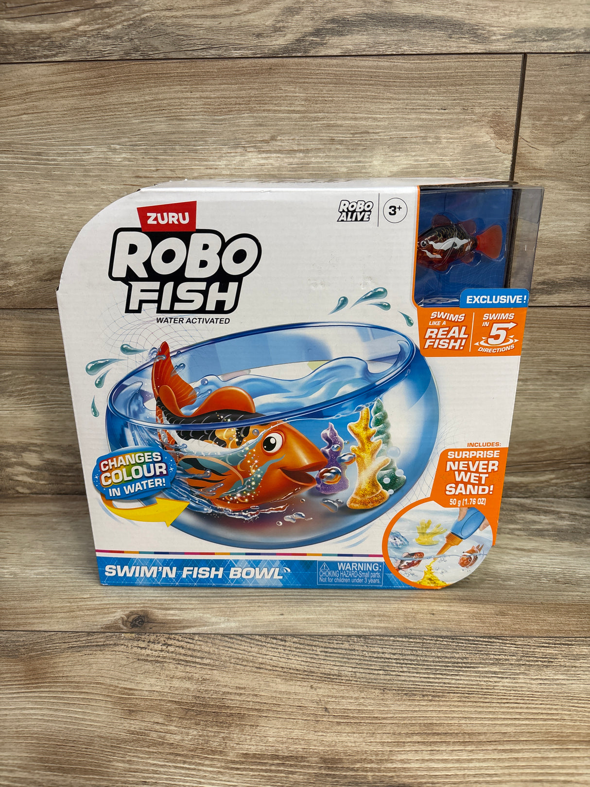 NEW Robo Alive Robo Fish Swim 'n Fish Bowl Robotic Pet Figure