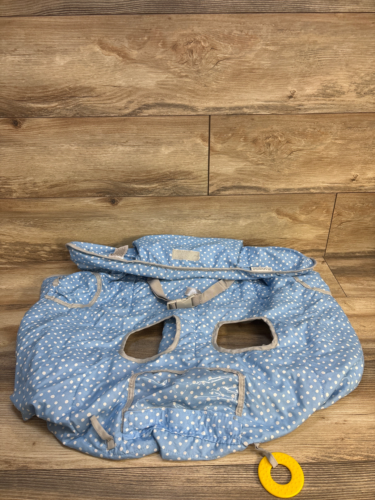 Suessie Shopping Cart & Highchair Cover - Blue Dots