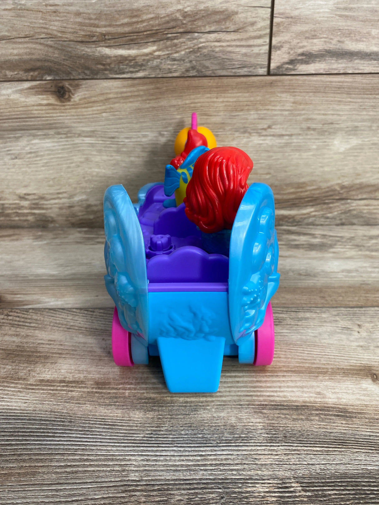 Disney Princess Little People Ariel's Light-Up Sea Carriage