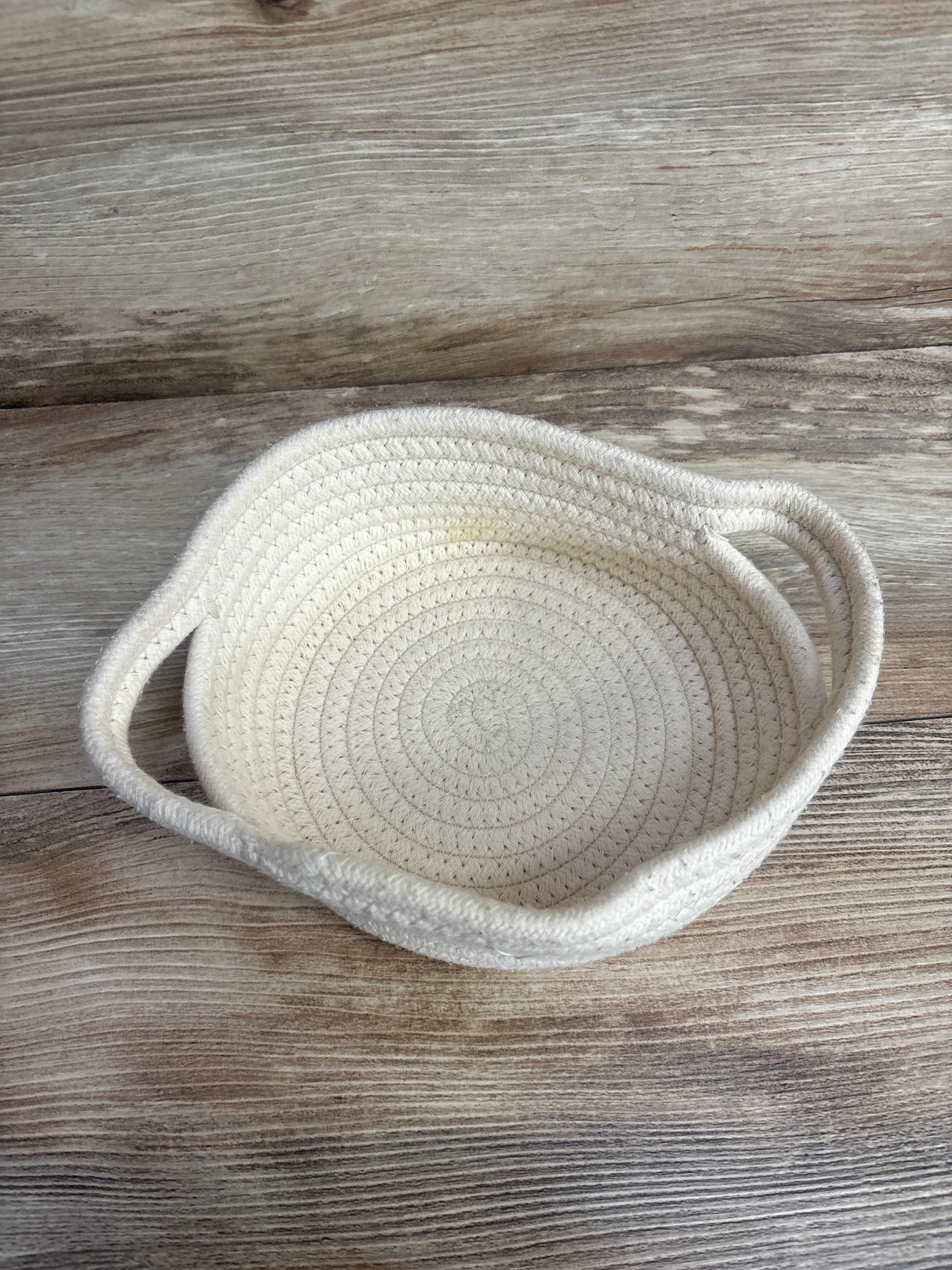 Lovevery Treasure Basket & Felt Ball Set