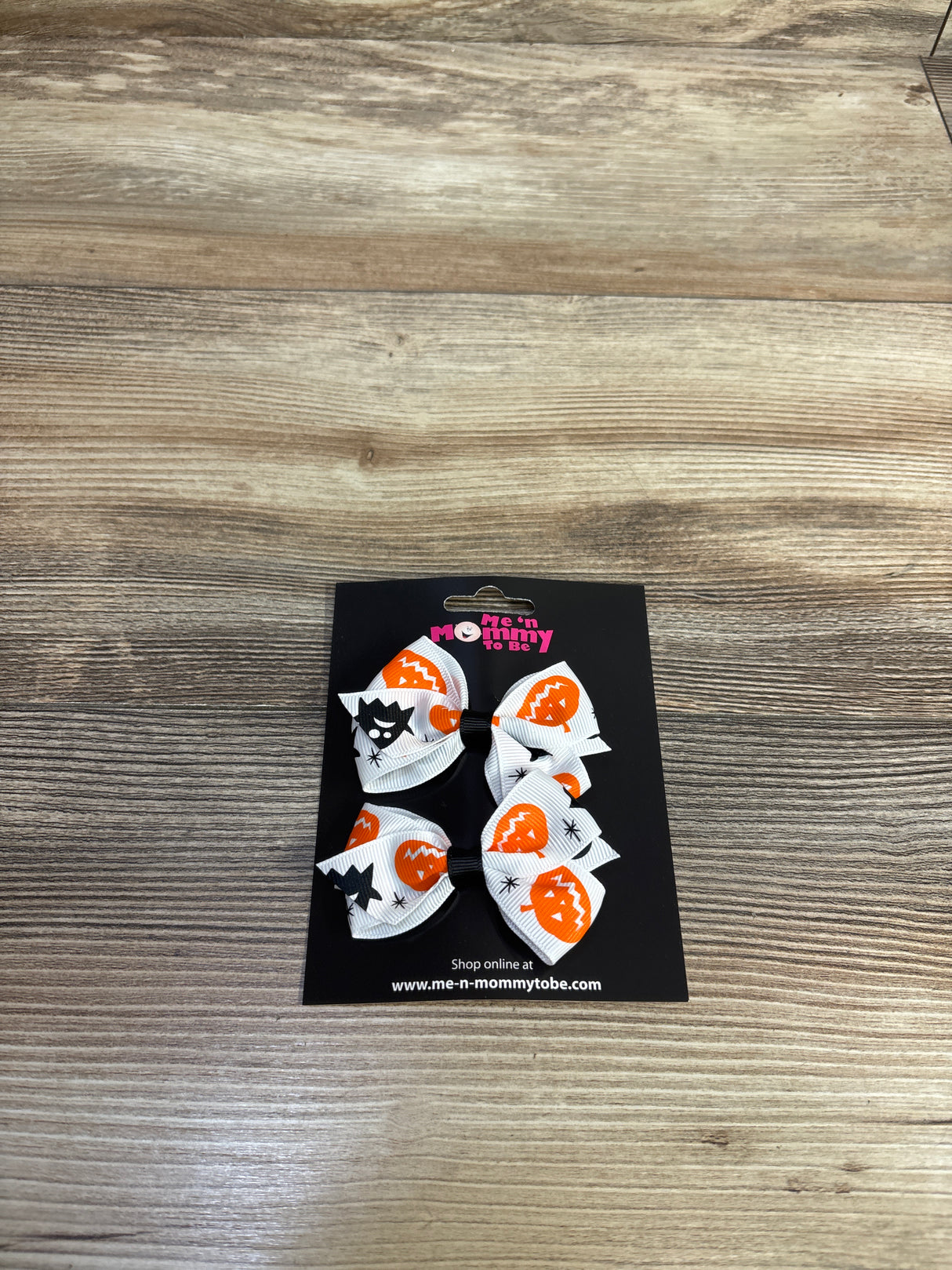 NEW White Pumpkin Print Bows, 2pk