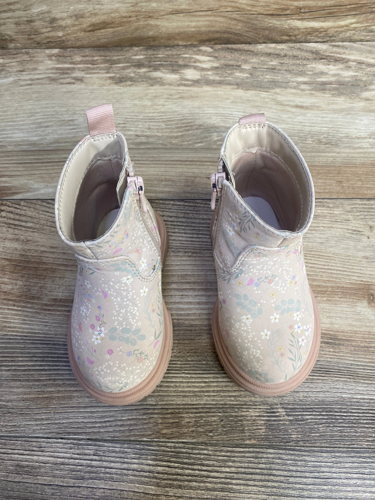 Cat & Jack Floral Zipper Combat Boots Grey sz 5c - Me n Mommy To Be