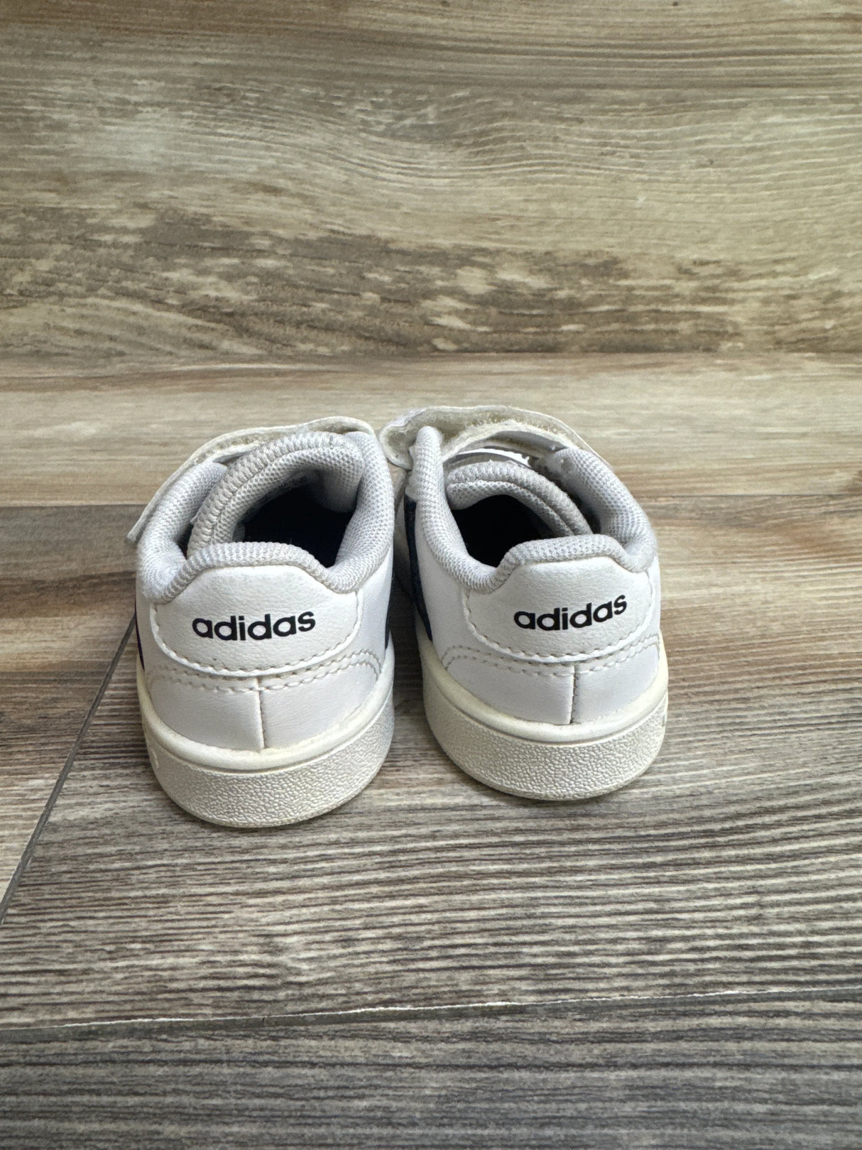 Adidas Kids' Grand Court 2.0 Tennis Shoe White sz 5c - Me n Mommy To Be
