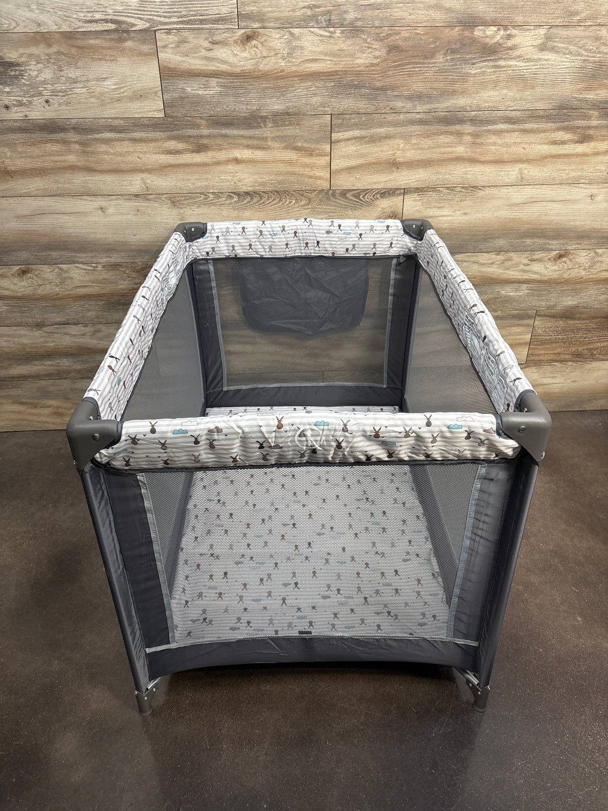 NEW Pamo Babe Portable Playard w/ Mat & Toy Bar, Grey
