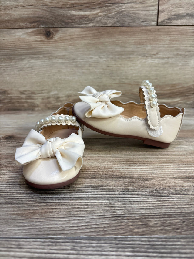 Princess Style Leather Shoes Beige sz 6c - Me n Mommy To Be