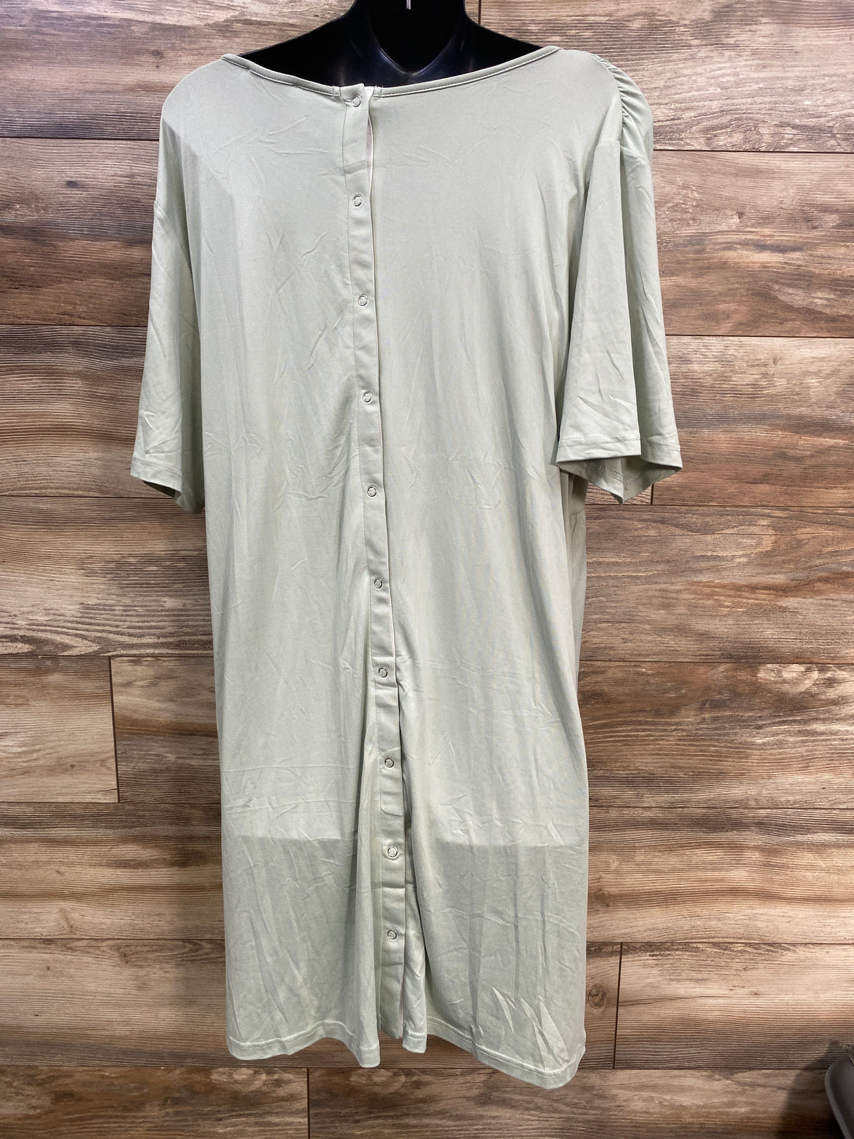 Ekouaer Labor Gown Sage sz XXL