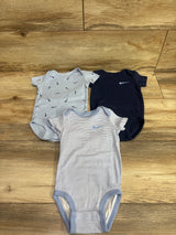 Nike 3pk Bodysuit Blue sz 9m