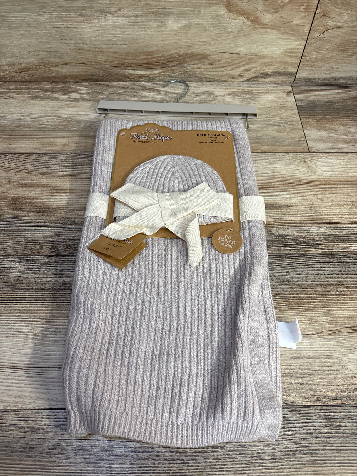 NEW First Steps by Stepping Stones Hat & Blanket Set, Beige 2pc sz 0-6m