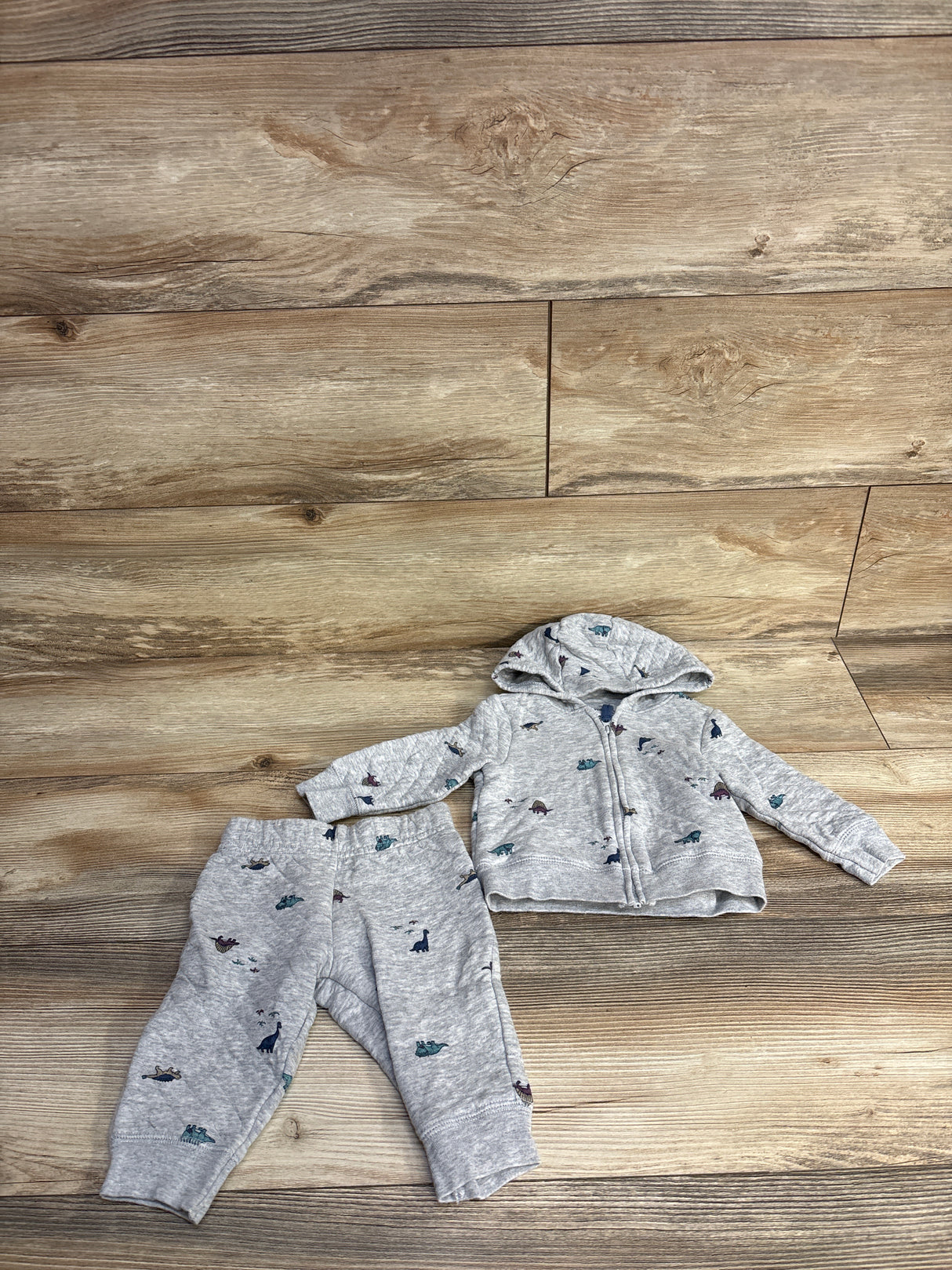 Carter's 2pc Quilted Full Zip Dinosaur Set Grey sz 6m